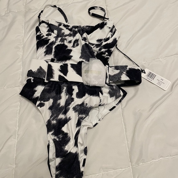 WeWoreWhat Danielle black cowhide swimsuit XS NWT - Picture 4 of 8
